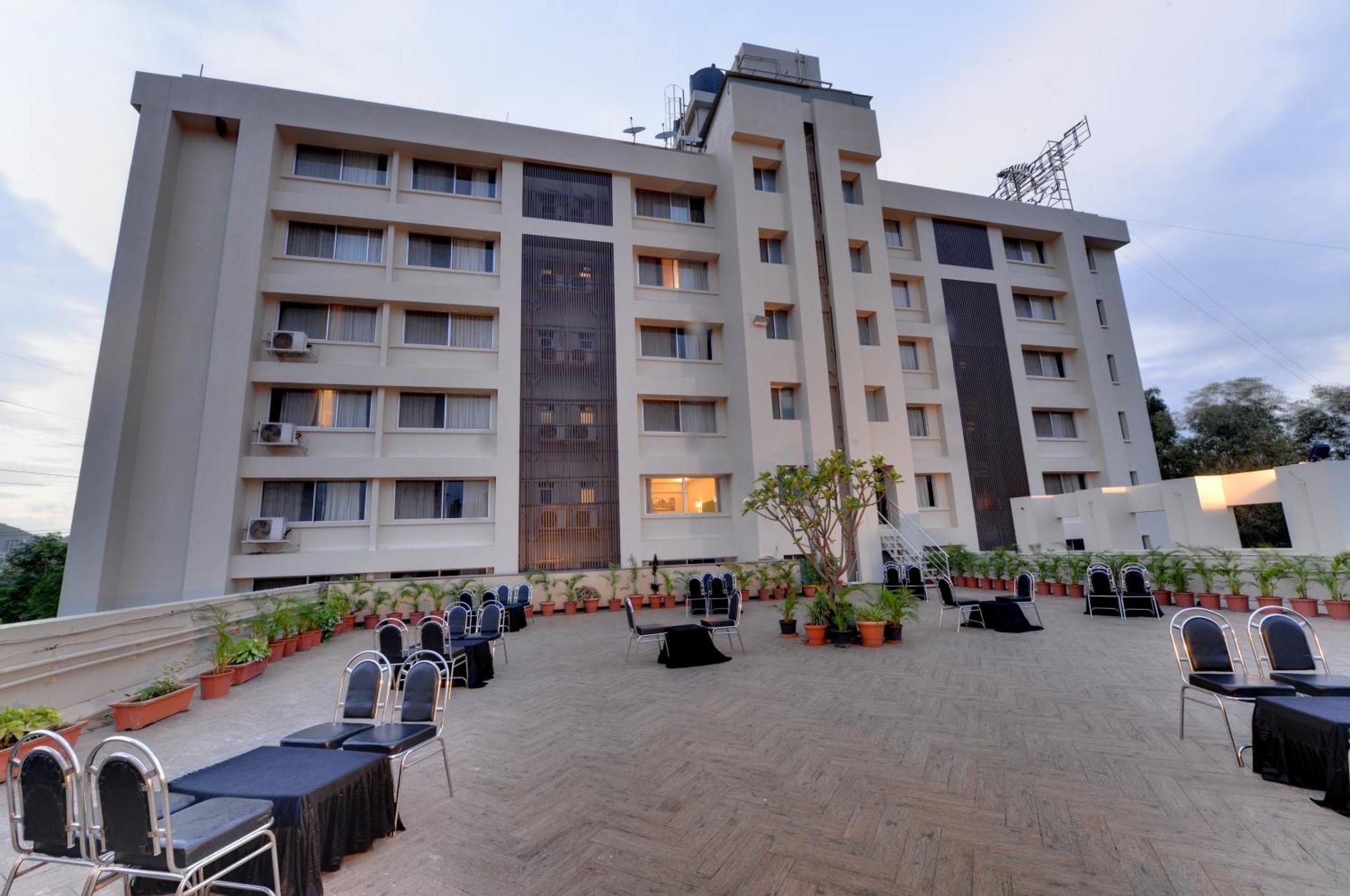 The Fern Residency, Vadgaon - Talegaon, Pune Exterior foto