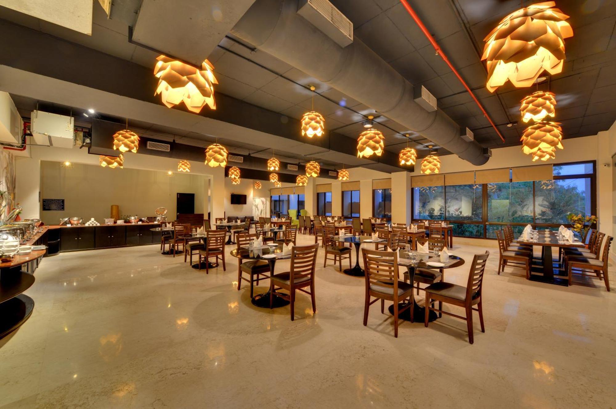 The Fern Residency, Vadgaon - Talegaon, Pune Exterior foto