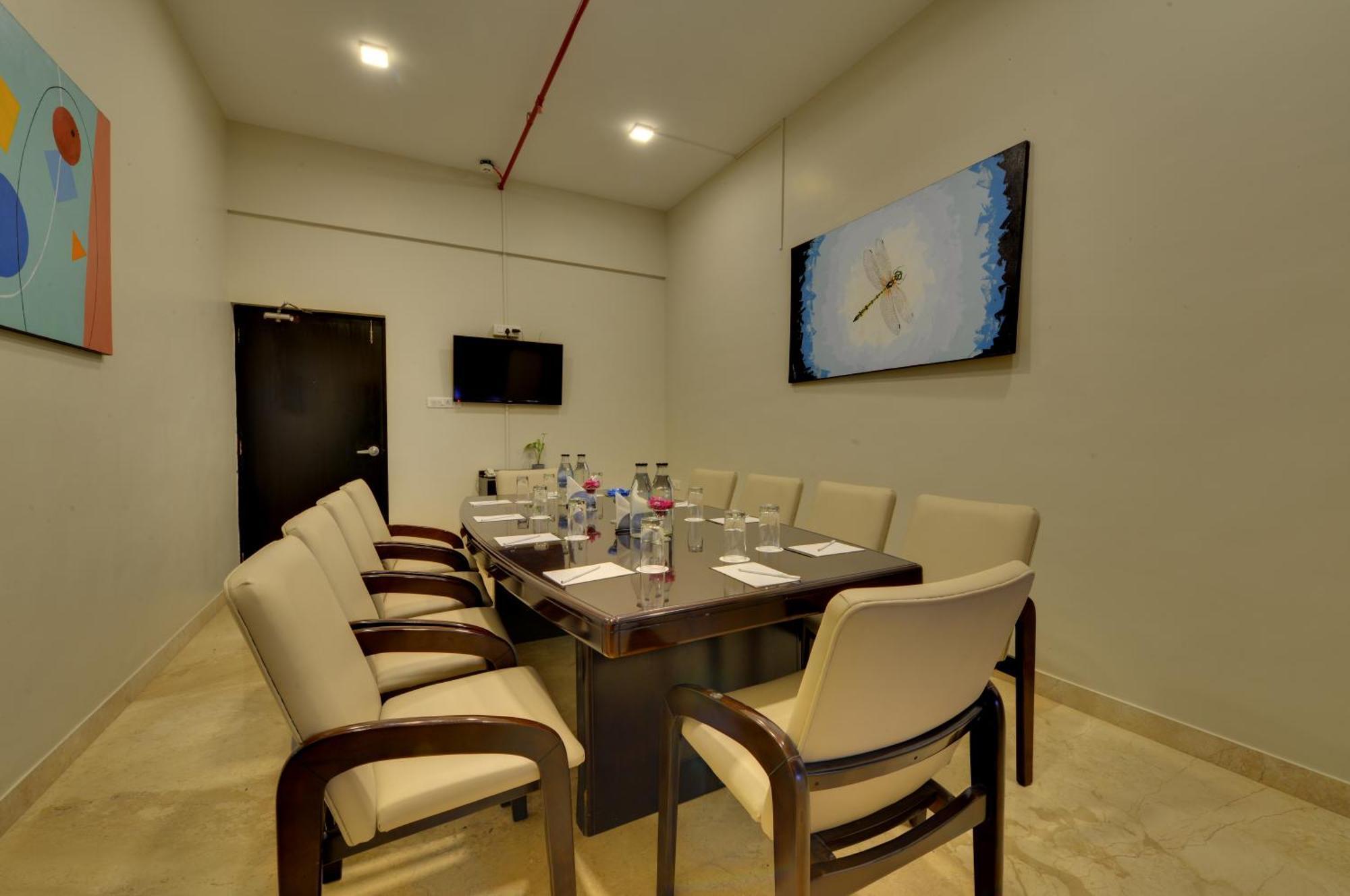 The Fern Residency, Vadgaon - Talegaon, Pune Exterior foto